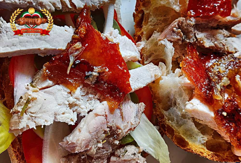 Bruschetta con cotenna e porchetta sfilacciata, Un antipasto veloce e appetitoso. Strabiliate i vostri ospiti!!